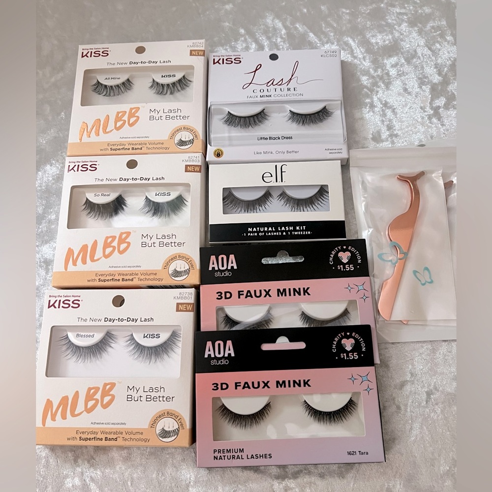 Mixed Bundle of Lashes with Tweezers NEW
